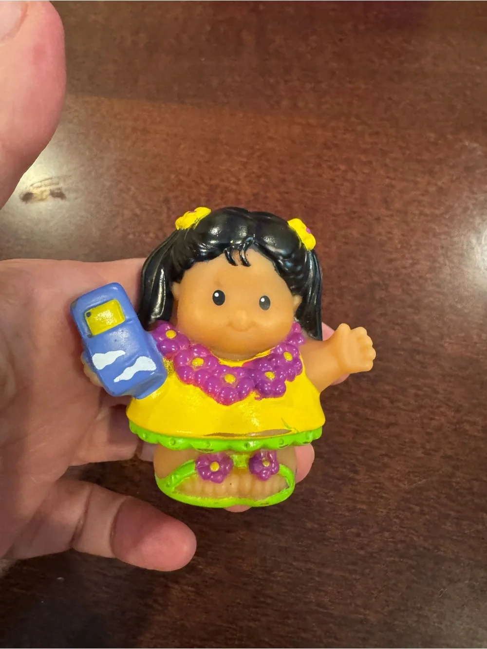 Little People Vintage Mia Hawaiian Tourist 2008